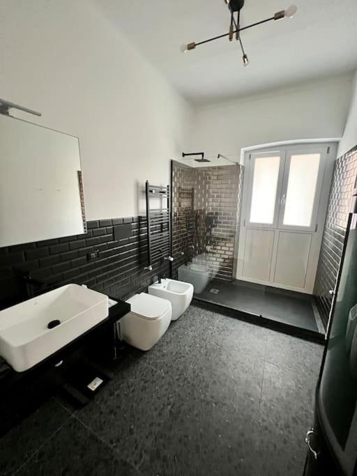 Casa Sassari - Vicino Porta Susa F.S. Turin Bagian luar foto